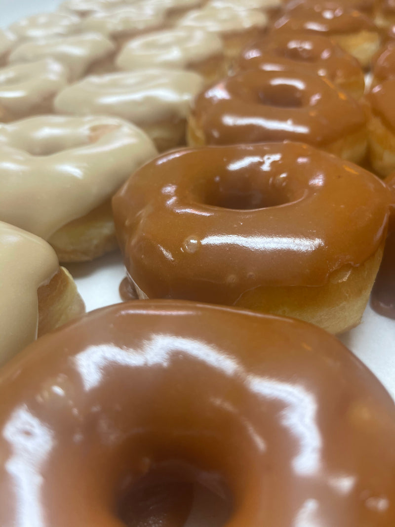 Caramel Raised Donut – Light, Fluffy & Covered in Golden Caramel